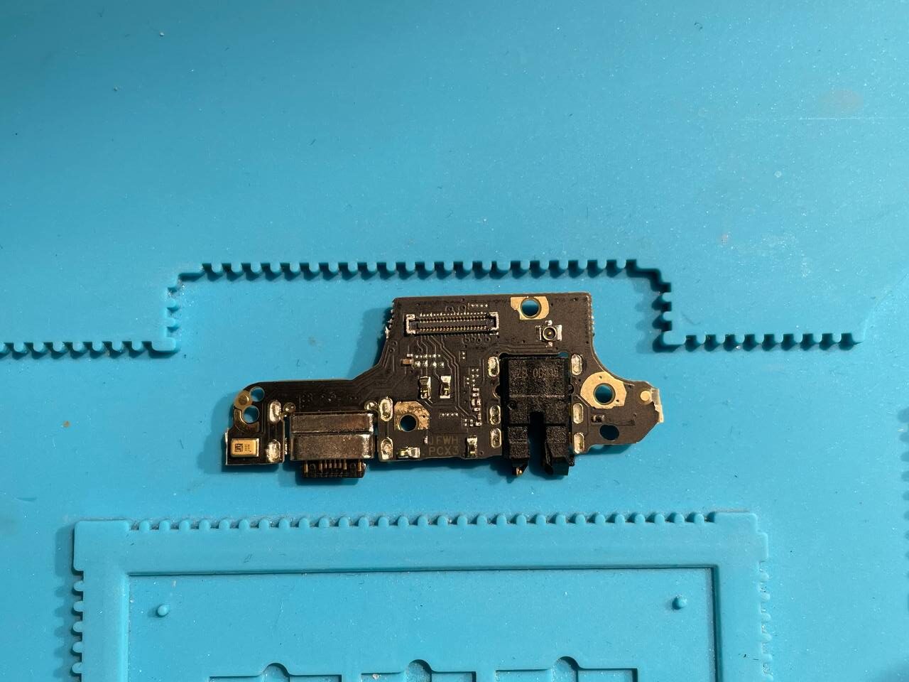 Poco X3 NFC / X3 Pro system connector board
