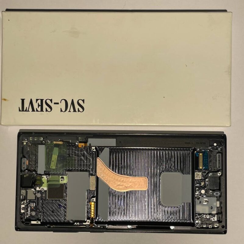 Samsung S22 Ultra Display assambly