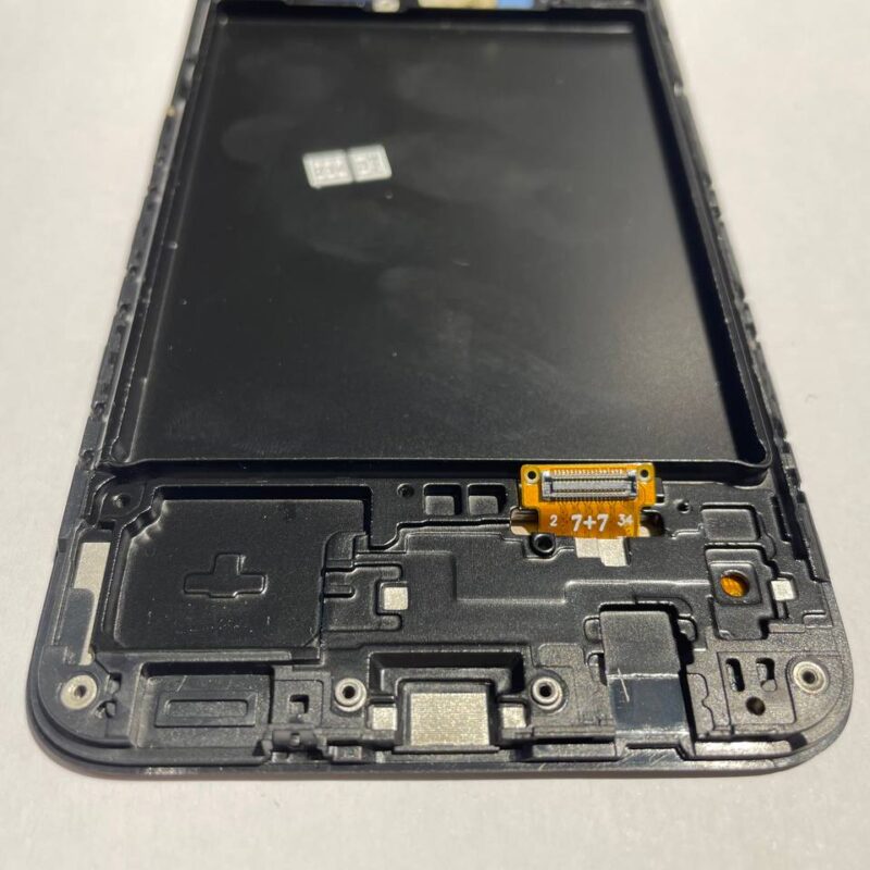 Samsung sm-a205f display oled