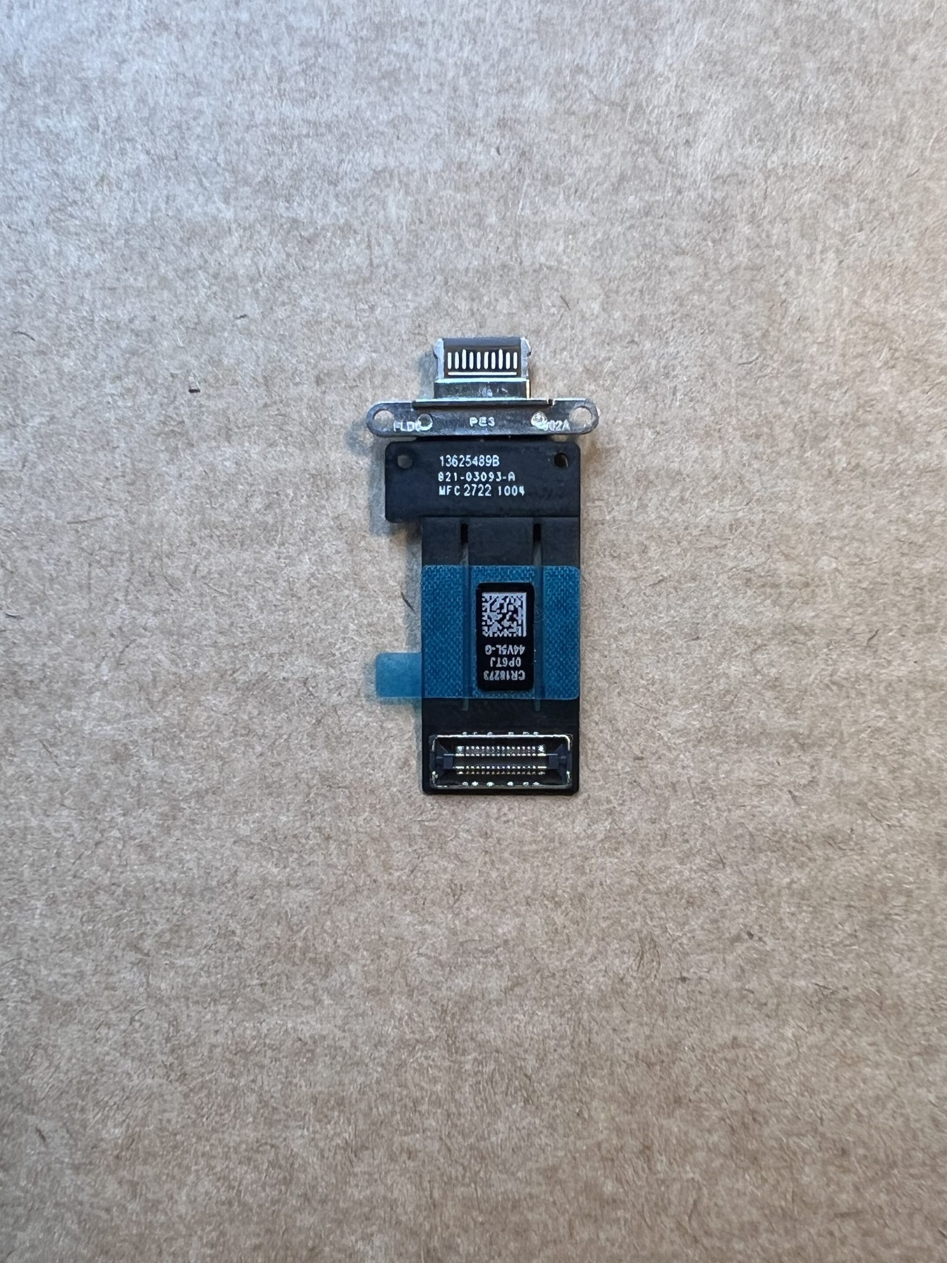ipad pro 2021-2022 charging port