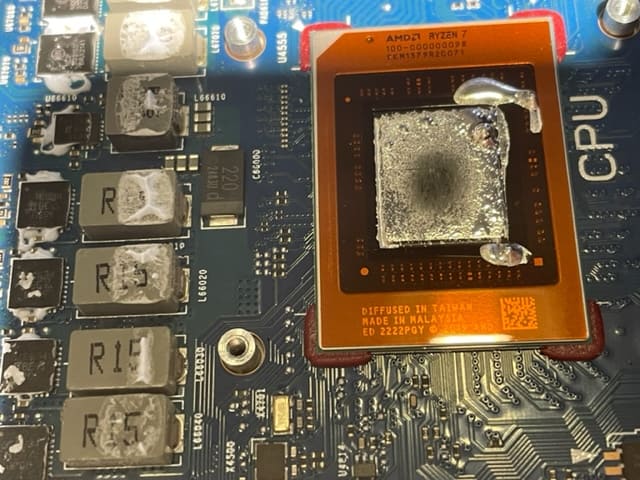 замена жидкого металла в ноутбуке